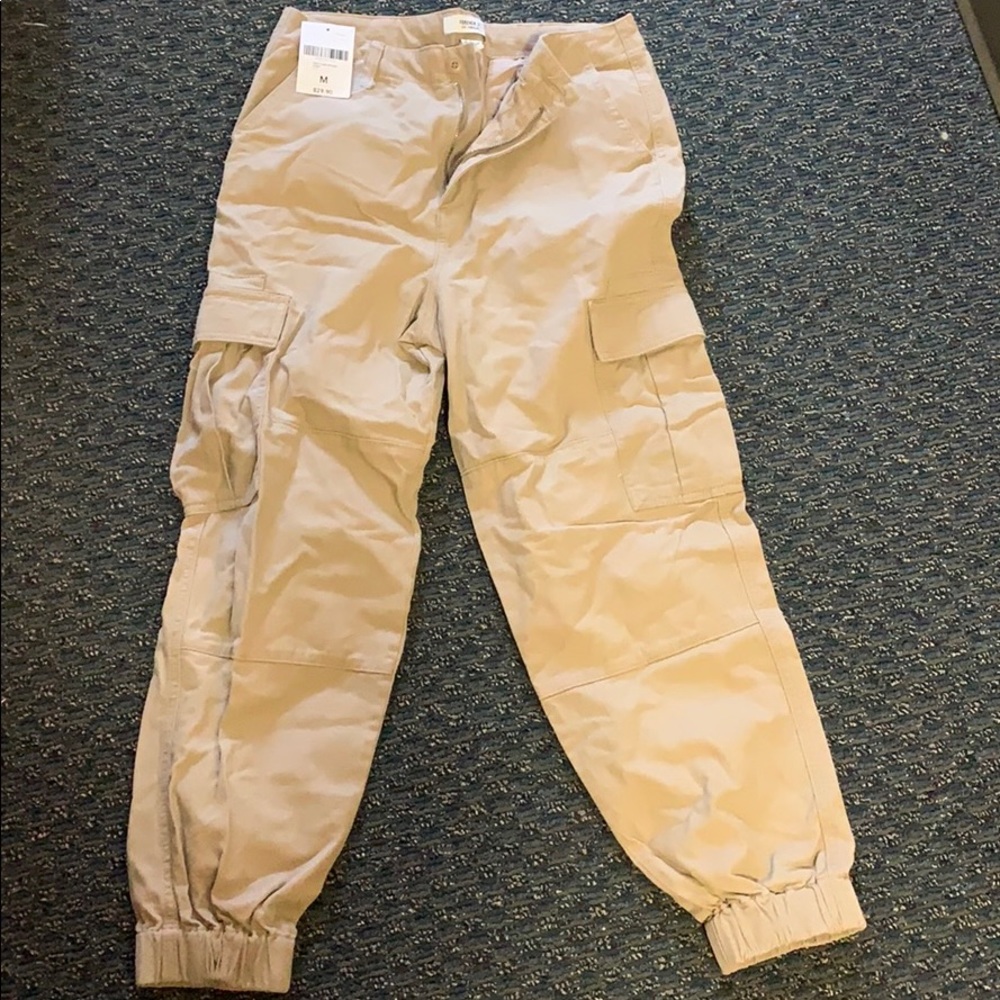 Forever 21 khaki trousers
